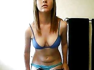 Homemade web cams vid shows me pose in panties