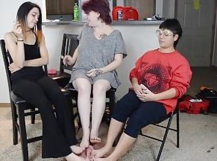 TSM - Alice, Dylan, and Rhea smother me with all 6 of their feet at once