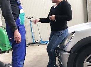 I take the car to the mechanic but pay him with a perfect blowjob...public blowjob with deep throat