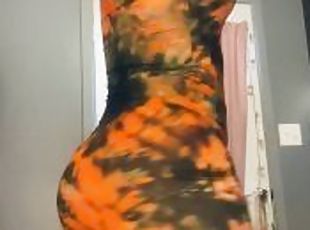 New dress for this lonely pawg house wife. Watch me twerk dreaming of bbc