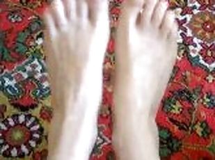 Sexy mom's feet