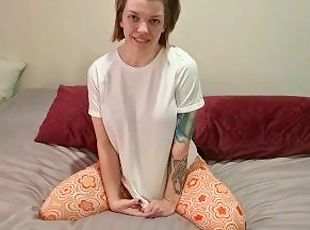 Ari's Casting - Avalon strips before getting rough fucked on her bed